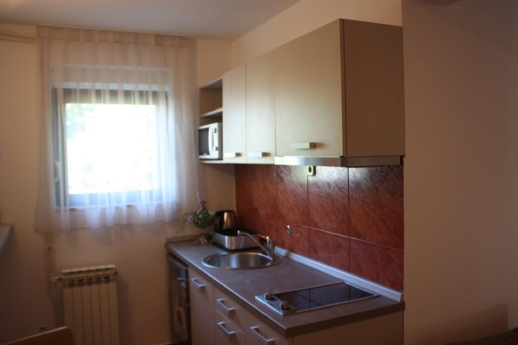 Appartement Apartman Ita à Kaštela Extérieur photo